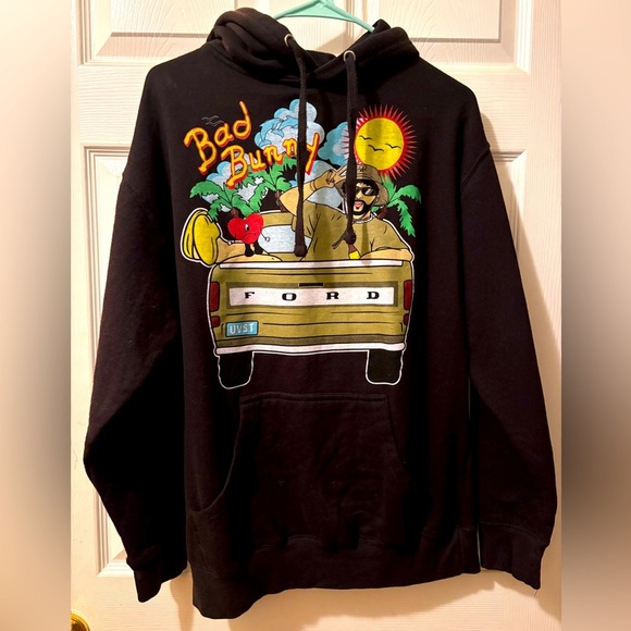 Bad Bunny Graphic Pickup Truck Black Hoodie Sweatshirt Adult Medium - Picture 1 of 3